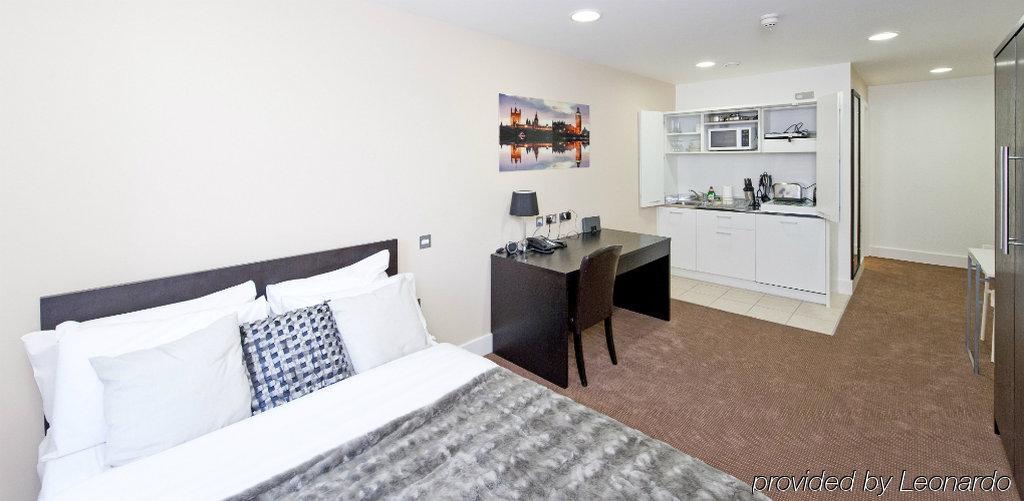 2 Devonshire Rooms Лондон Экстерьер фото